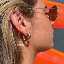 Load image into Gallery viewer, Thick 18k Gold Filled Plain 6mm Open Hoop Earrings