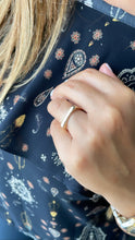 Load image into Gallery viewer, 18k Gold Filled Minimalist Plain Smooth Square Ring