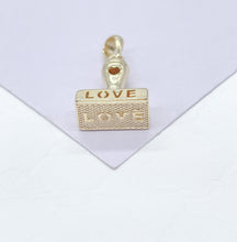 Load image into Gallery viewer, 18k Gold Filled Love & Hearts Solid Wax Seal Stamp Pendant