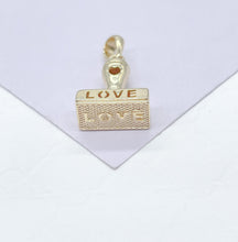 Load image into Gallery viewer, 18k Gold Filled Love & Hearts Solid Wax Seal Stamp Pendant