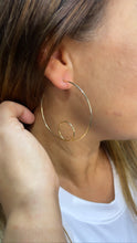 Load image into Gallery viewer, 18k Gold Filled Wirework Loop Open Hoops Earrings