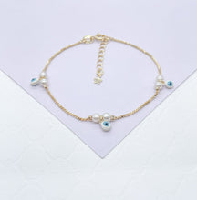 Load image into Gallery viewer, 18k Gold Filled Simple Dainty Pearl Bracelet With Dangling Blue Evil Eye Charms