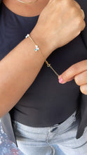 Load image into Gallery viewer, 18k Gold Filled Simple Dainty Pearl Bracelet With Dangling Blue Evil Eye Charms