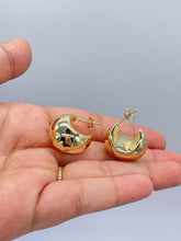 Load image into Gallery viewer, Gorgeous 18k Gold Filled Dome Shaped Tear Drop Hoop Earrning