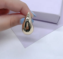 Load image into Gallery viewer, 18k Gold Filled Chunky Round Smooth Chunk XL Tear Drop Earring