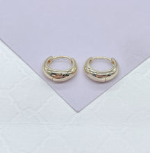 Load image into Gallery viewer, 18k Gold Filled Plain Tear Drop Shaped Huggie Hoop Earrings In All Sizes