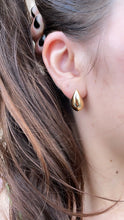 Load image into Gallery viewer, 18k Gold Filled Chunky Round Smooth Chunk XL Tear Drop Earring