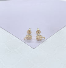 Load image into Gallery viewer, 18k Gold Filled Clover Stud Earrings - Dainty St Patrick's Jewelry
