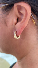 Load image into Gallery viewer, 18k Gold Filled Round Small Huggie Hoop Engraved Screws with Beveled Mirco CZ