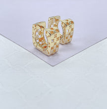 Load image into Gallery viewer, 18k Gold Filled Square Huggie Earrings: Clover Cutout Hoops
