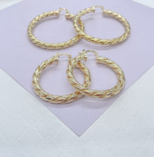 Load image into Gallery viewer, 18k Gold Filled Twisted and Textured Croissant Hoop
