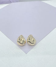 Load image into Gallery viewer, 18k Gold Filled Smooth Irregular Stone Shaped Stud Statment Earring, Studs Earring, Unique Earrings