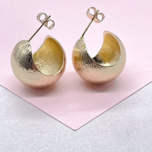 Load image into Gallery viewer, 18k Gold Filled Textured Concave Hoop Earrings, Minimalist Earrings, Statement Hoops, Boho Style