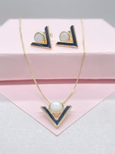 Load image into Gallery viewer, 18k Gold Filled Enamel Triangle with round natural stone set