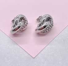 Load image into Gallery viewer, 18k Gold Filled Chunky Link Stud Earrings: Twisted Minimalist Statement