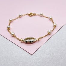 Load image into Gallery viewer, 18k Gold Filled Delicate Pearl Bracelet featuring Cowrie Shell in the middle for a Summer Look