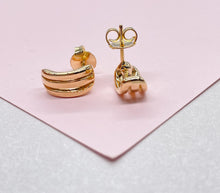 Load image into Gallery viewer, 18k Gold Filled Open Smooth Tiny 3 Rowwed Earring Stud