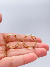 Load image into Gallery viewer, 18k Gold Filled Dainty 3 Tone Screw Patterned Hoops