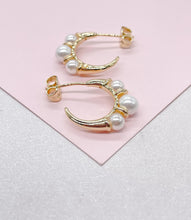 Load image into Gallery viewer, 18k Gold Filled Smooth Gold Plain Hoop With Peal Beads Engraved