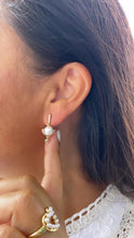 Load image into Gallery viewer, 18k Gold Filled Pendulum Drop Earring featuring a Small Smooth Pearl