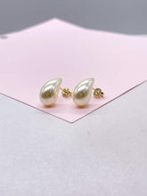 Load image into Gallery viewer, 18k Gold Filled Chunky Smooth Pearl Tear Drop Earring
