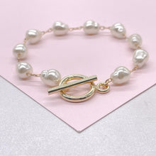Load image into Gallery viewer, 18k Gold Filled Synthetic Pearl Toggle Bracelet