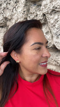 Load image into Gallery viewer, 18k Gold Filled Gold Row Earrings With Patterned Lines