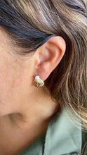 Load image into Gallery viewer, 18k Gold Filled Clam Stud Earrings with Pearl Engraved, Pearl Earrings, Shell Earrings,