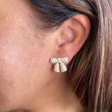 Load image into Gallery viewer, 18k Gold Filled Bow Stud Earring With Engraved Baby Faux Pearl