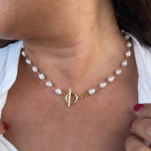 Load image into Gallery viewer, 18k Gold Filled Natural Shaped 6mm Faux Beaded Pearl Toggle Choker
