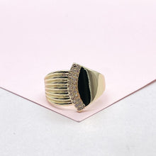 Load image into Gallery viewer, 18k Gold Filled Half Patterned Ring with Round Cut CZ