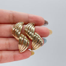 Load image into Gallery viewer, 18k Gold Filled Wire Textured Earrings with Semi Twist Design
