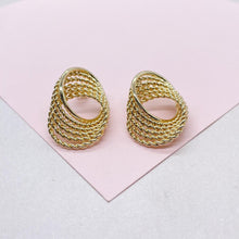 Load image into Gallery viewer, 18k Gold Filled Wire Textured Earrings with Infinity Twist Design