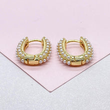 Load image into Gallery viewer, 18k Gold Filled Pearl Beaded Oval Hoop Earrings