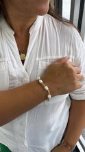Load image into Gallery viewer, 18k Gold Filled Beaded Freshwater Pearl Bracelet with extender
