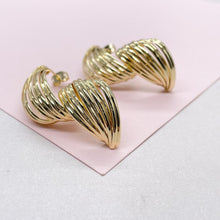 Load image into Gallery viewer, 18k Gold Filled Wire Textured Earrings with Semi Twist Design