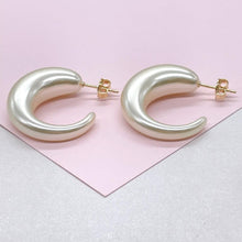 Load image into Gallery viewer, Synthetic Pearl Hoop Earrings, Elegant C-Hoop Design