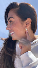 Load image into Gallery viewer, Synthetic Pearl Bubble Style Hoop Earring