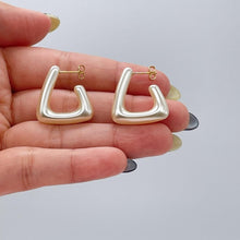 Load image into Gallery viewer, Triangle Faux Pearl Hoop Earrings, Modern Jewelry