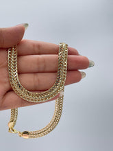 Load image into Gallery viewer, 14k Gold Filled 9.5mm Arrow Style Herringbone Set