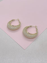 Load image into Gallery viewer, 18k goldfilled hoop earring with see through knitted details with CZ