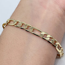 Load image into Gallery viewer, 18k Gold Filled Figaro Bracelet