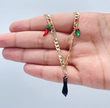 Load image into Gallery viewer, 18k Gold Filled 4mm Figaro Charm Anklet With Black &quot;Figa&quot; Hand Red &amp; Green
