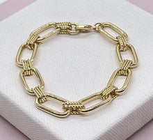 Load image into Gallery viewer, 18K Gold Filled Paper Clip Link Bracelet - 7.5”
