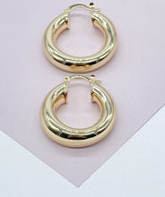 Load image into Gallery viewer, Chunky And Small 18k Gold Filled Plain Hoop Earrings
