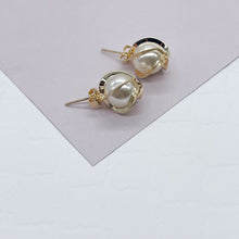 Load image into Gallery viewer, 18k Gold Filled Pearl Stud Earrings: Wrapped in Gold Thread
