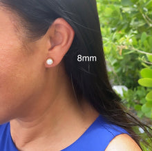 Load image into Gallery viewer, 18k Gold Filled Crowned Pearl Stud Earrings
