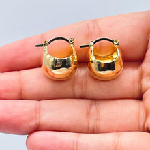 Load image into Gallery viewer, 18k Gold Filled Basket Shape Hoop Earring, Concave Plain Hoop Earrings, Puffy
