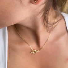 Load image into Gallery viewer, 18k Gold Filled Paper Clip Chain Necklace with Toggle Lock (15 inch)
