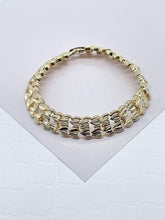Load image into Gallery viewer, Vintage Diamond Cut Style 18k Gold Filled Thick Double Row of Hearts Bracelet
